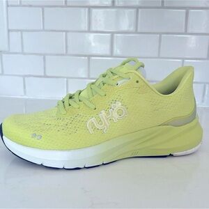 Women’s green Ryka Euphoria Run sneakers size 7.5